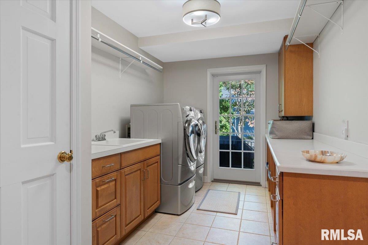 8 The Elms Lane Springfield, IL 62712 - Photo 28 of 86