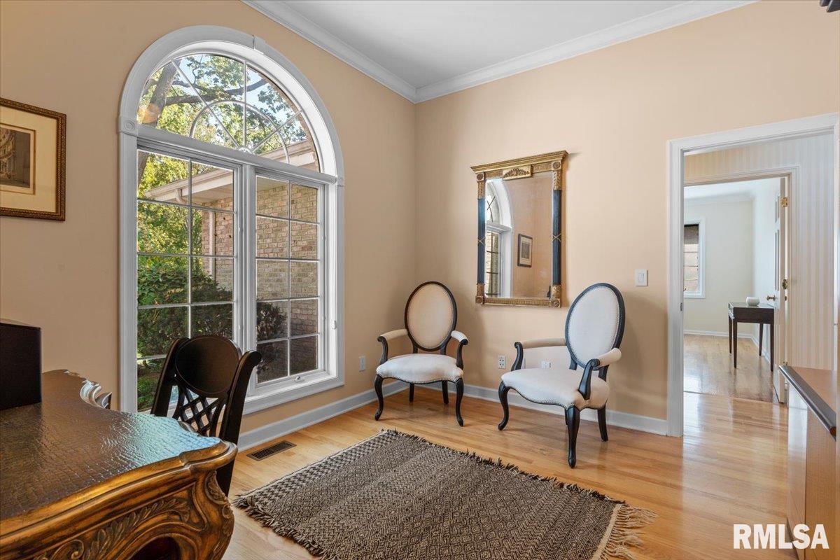 8 The Elms Lane Springfield, IL 62712 - Photo 29 of 86