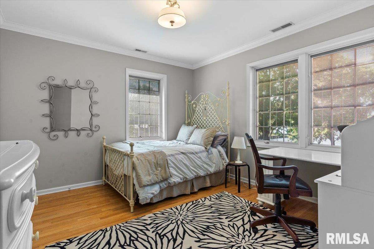 8 The Elms Lane Springfield, IL 62712 - Photo 39 of 86