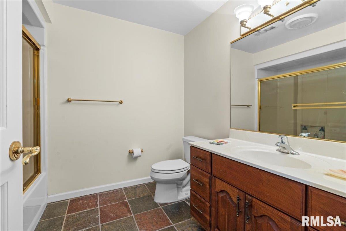 8 The Elms Lane Springfield, IL 62712 - Photo 59 of 86