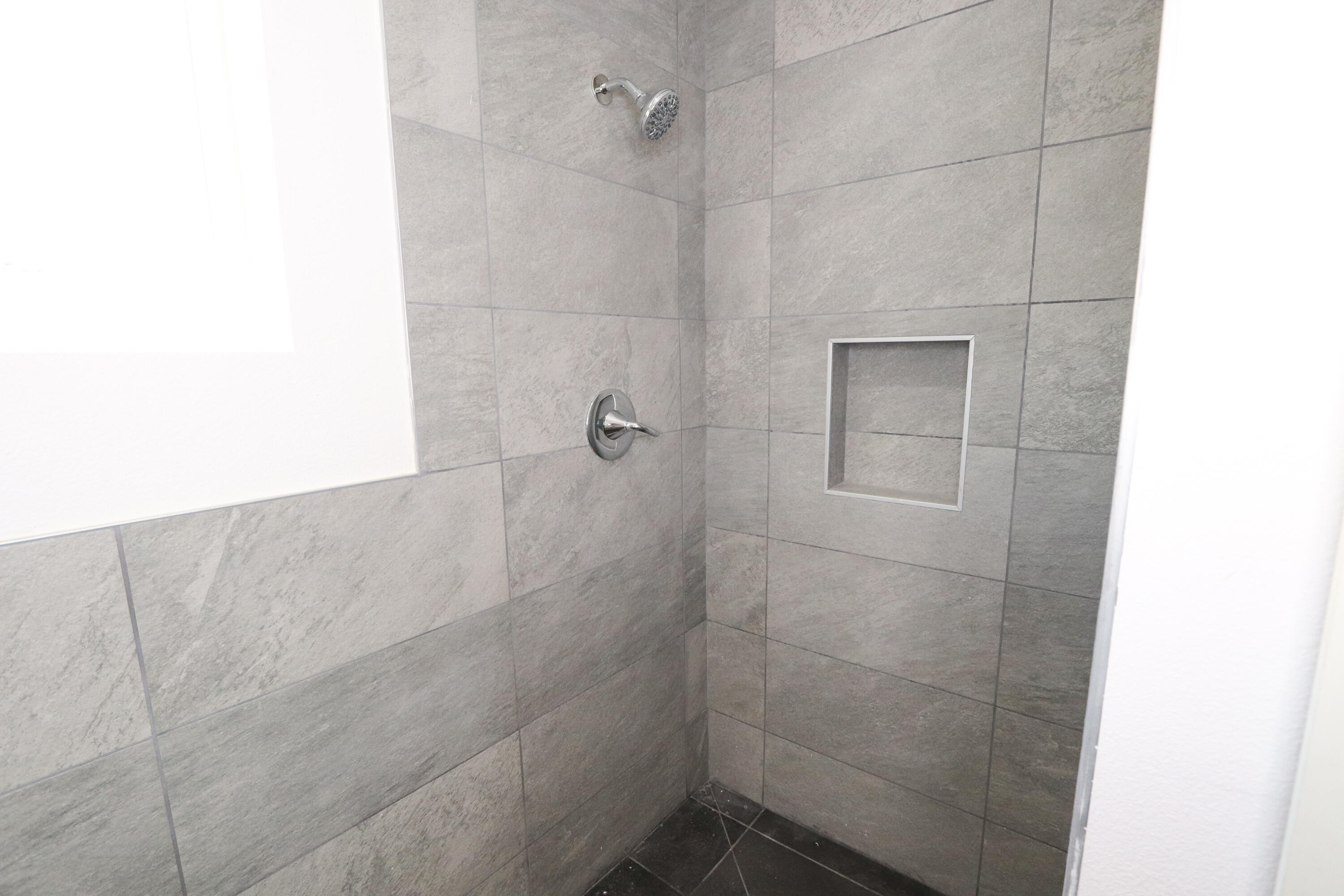 10900 Telimo Way, Unit B Desert Hot Springs, CA 92240 - Photo 10 of 10 a bathroom with a shower
