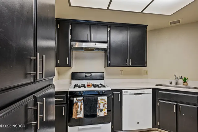 $374,000 | 137 North J Street, Lompoc, CA 93436