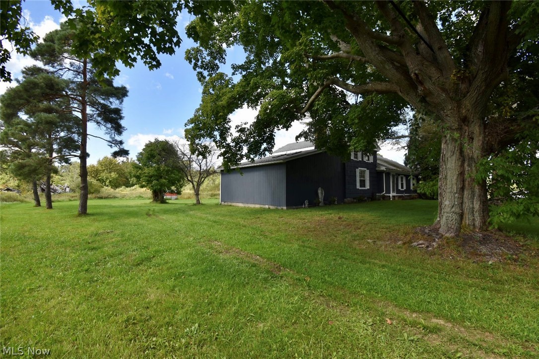 3351 Ninety Road Ashtabula, OH 44004 - Photo 3 of 27 Gallery Image 3