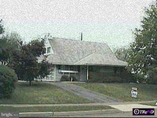 37 Hamlet Road Levittown, PA 19056 - Photo 1 of 1 Gallery Image 1