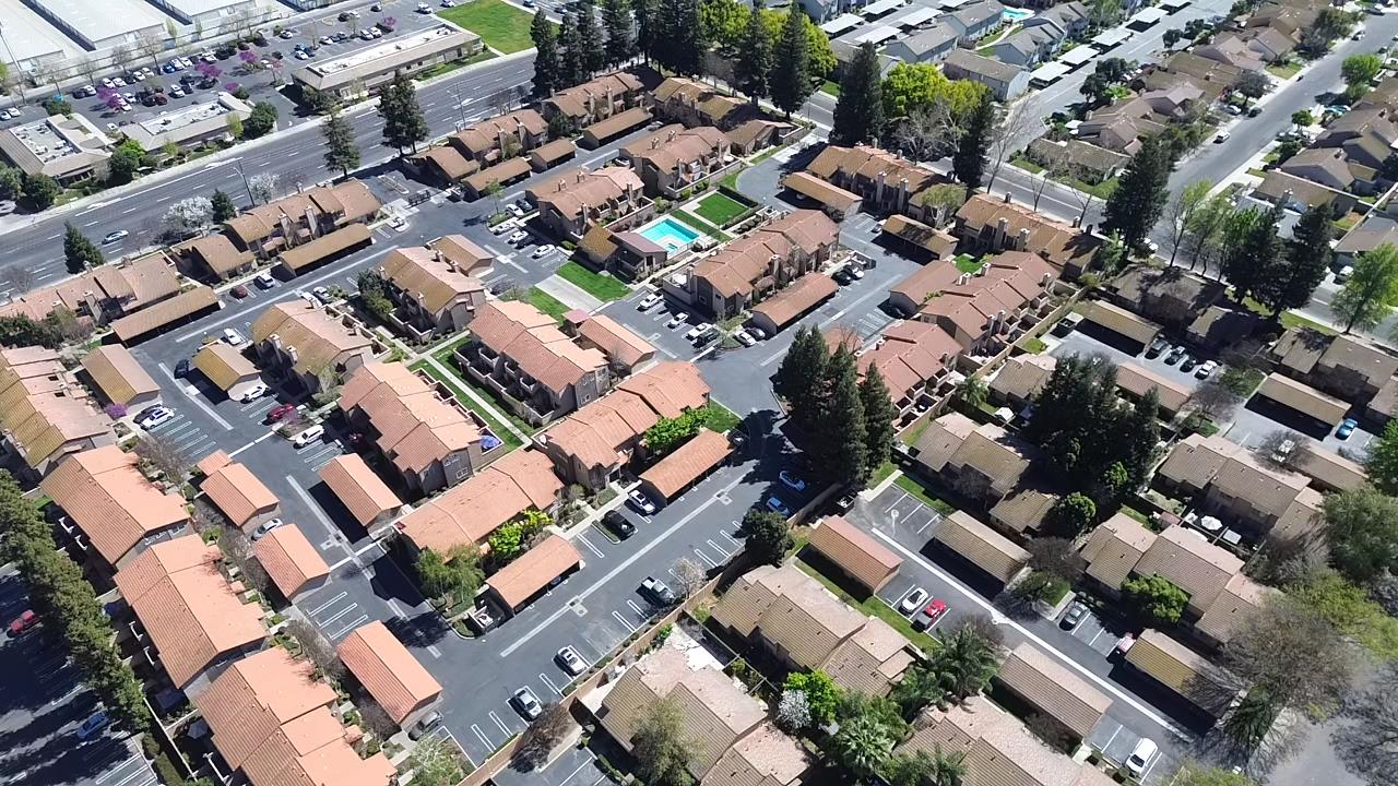 4057 Dale Road, Unit B Modesto, CA 95356 - Photo 29 of 39 an aerial view of residential houses with green space