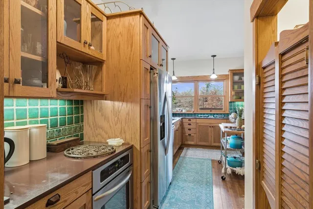a view of a kitchen with a stove