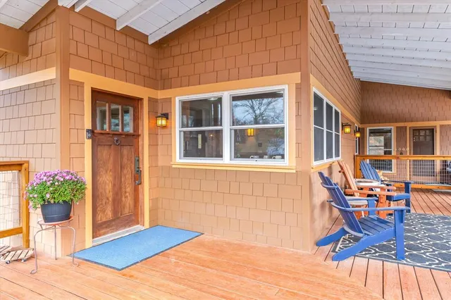 a view of outdoor space yard and patio