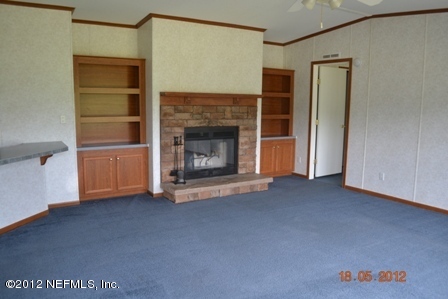 12478 Fred Harvey Road Sanderson, FL 32087 - Photo 2 of 10 LIVING ROOM