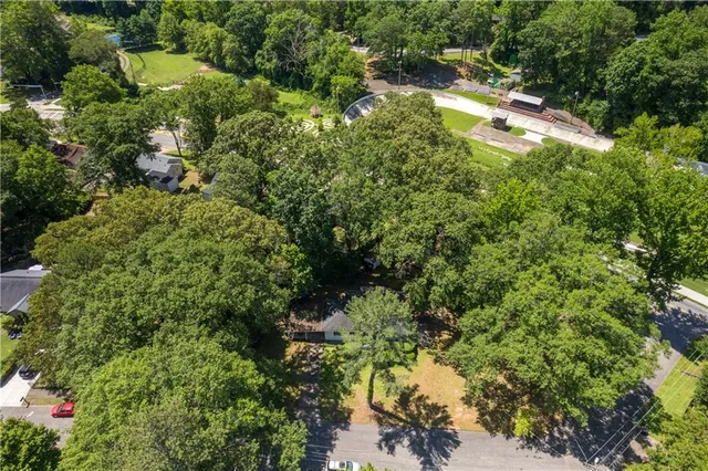 $2,450 | 1920 West Forrest Avenue, Atlanta, GA 30344