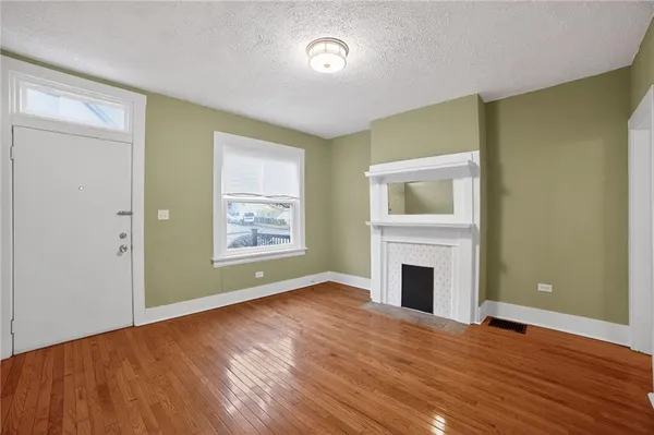 $1,740 | 5822 Bryant Street, Pittsburgh, PA 15206