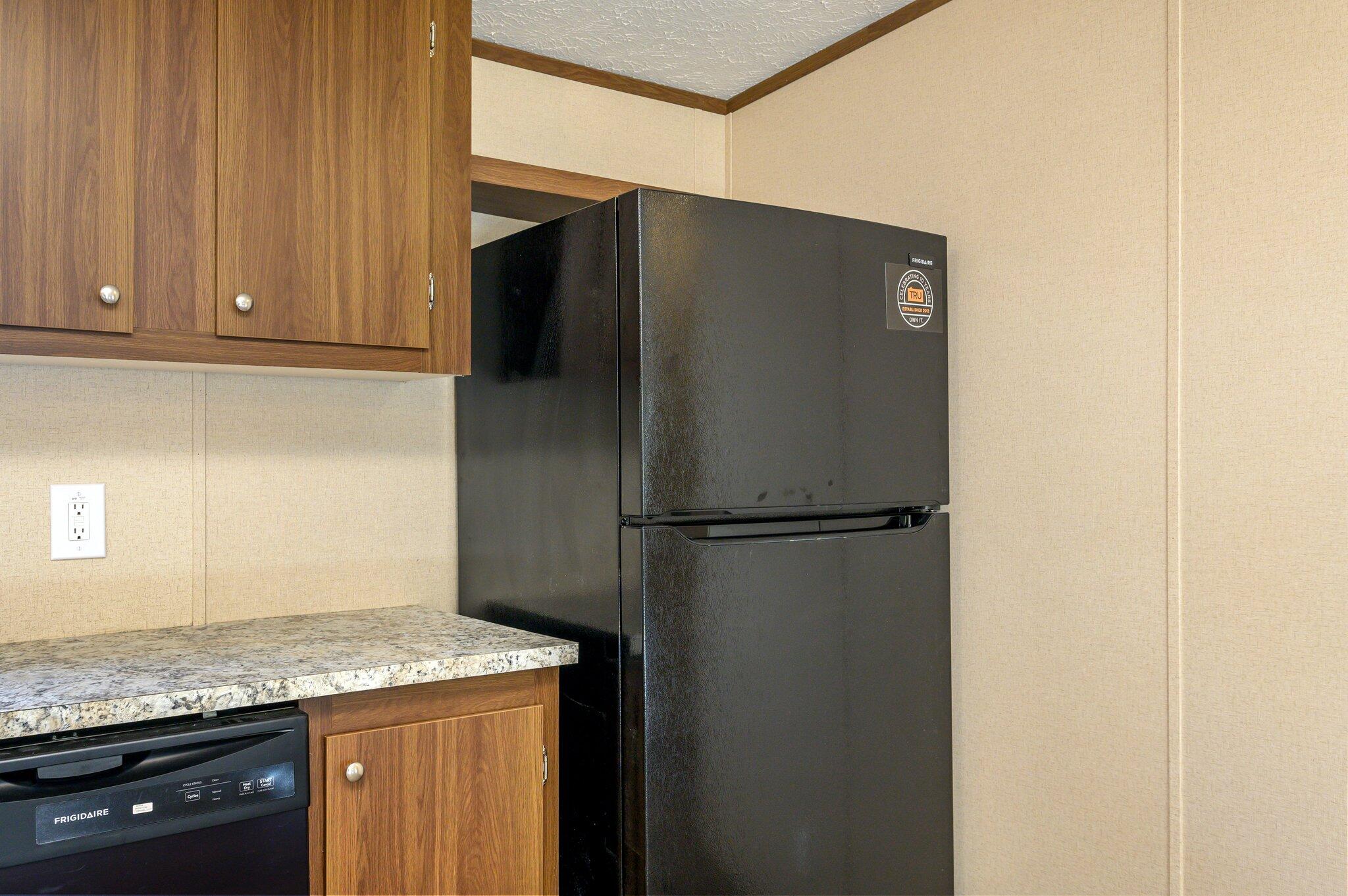 24 Roman Road DeFuniak Springs, FL 32433 - Photo 14 of 37 13-web-or-mls-24 Roman Rd-09