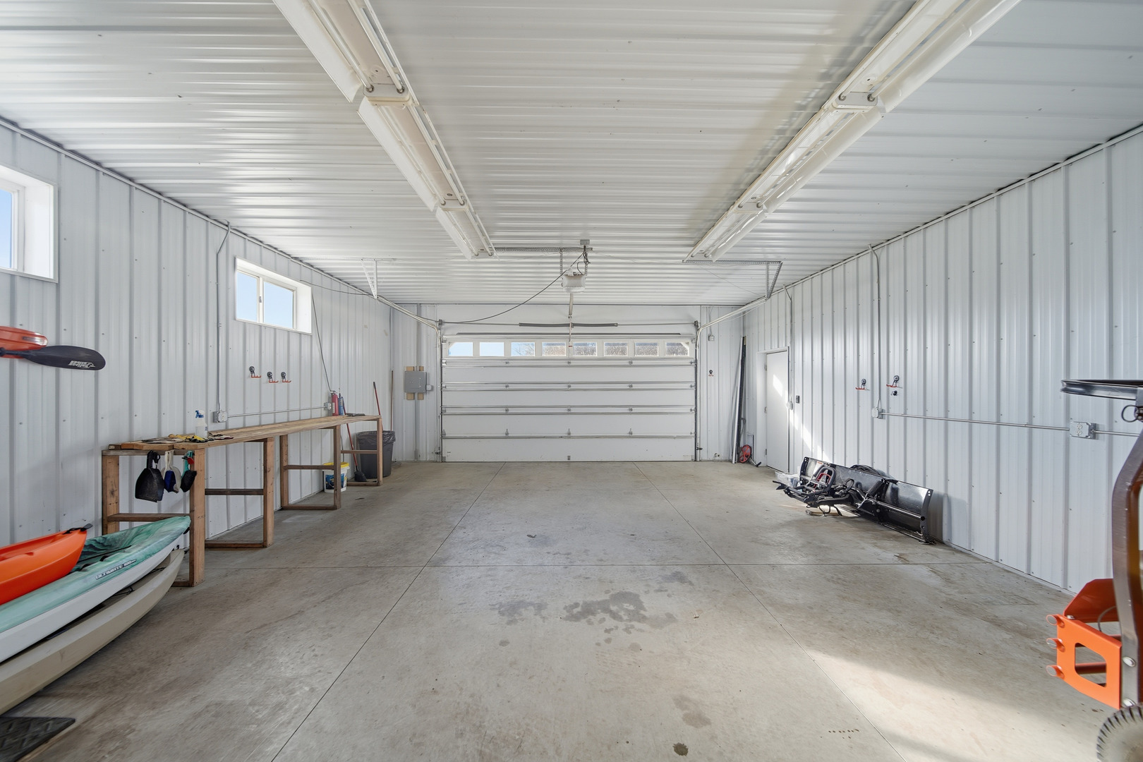 7231 South Lost Nation Road Dixon, IL 61021 - Photo 39 of 39 a view of room with air conditioner duct and materials on floor