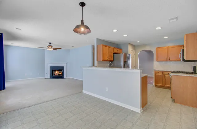 $386,500 | 327 Eagle Ridge Road, Summerville, SC 29485