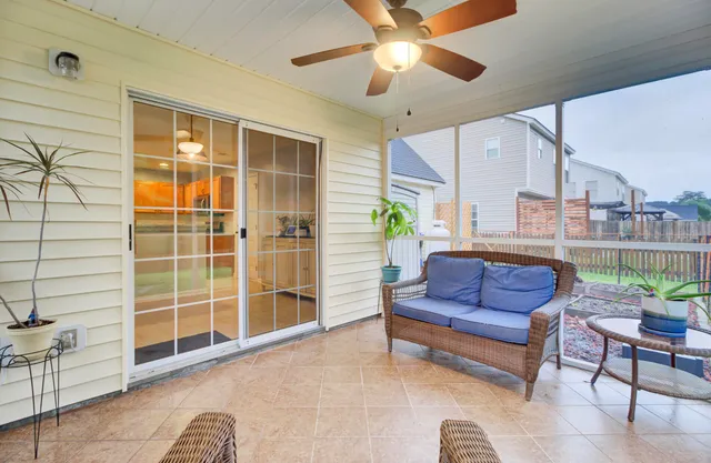 $386,500 | 327 Eagle Ridge Road, Summerville, SC 29485