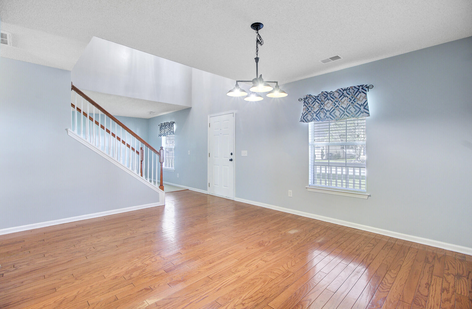 327 Eagle Ridge Road Summerville, SC 29485 - Photo 10 of 45 63_7 (1)_mls