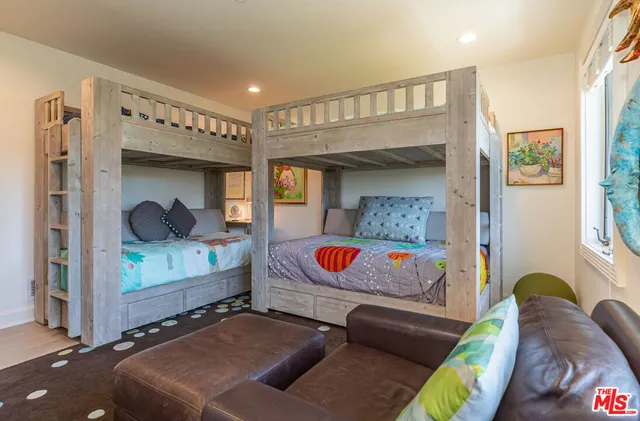 $3,985,000 | 1045 Cold Canyon Road, Calabasas, CA 91302