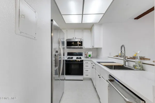 $2,700 | 1912 Heywood Street, Unit D, Simi Valley, CA 93065