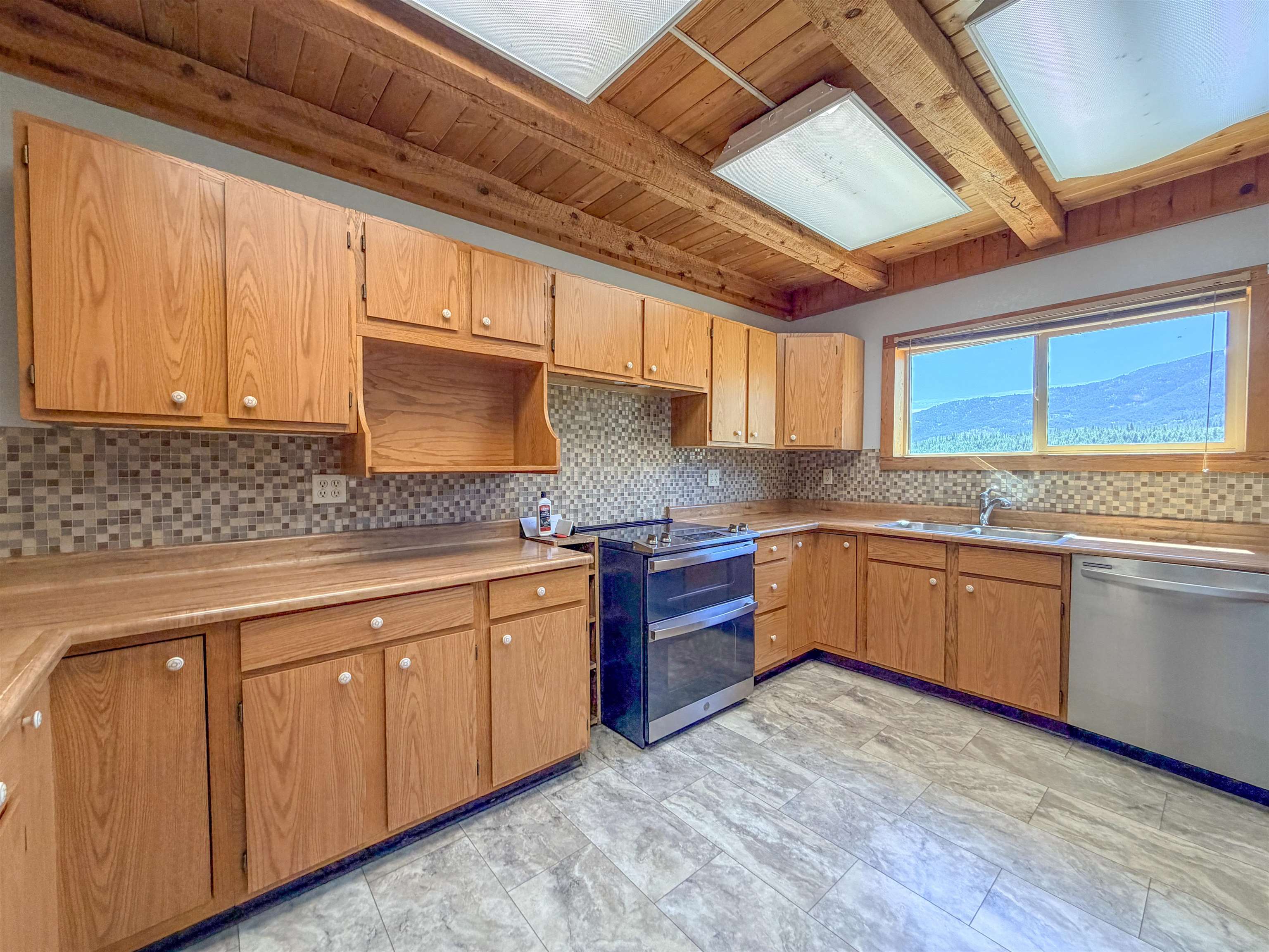2098 Marble Valley-Basin Road Addy, WA 99101 - Photo 9 of 50