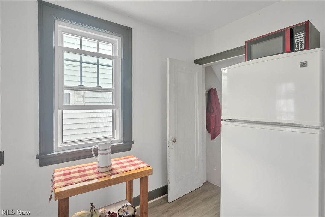 14803 Alger Road Cleveland, OH 44111 - Photo 14 of 24 Gallery Image 14