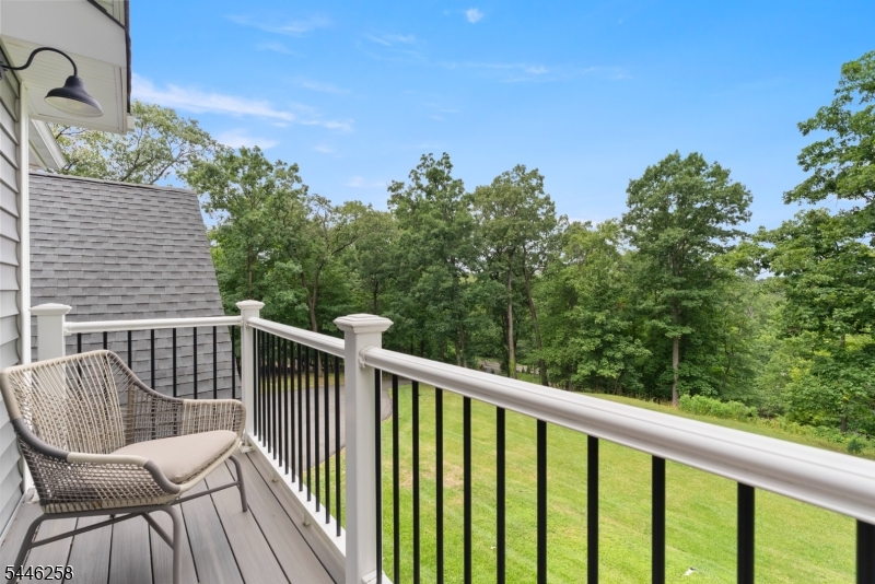 98 King George Road Warren, NJ 07059 - Photo 33 of 45 Gallery Image 33