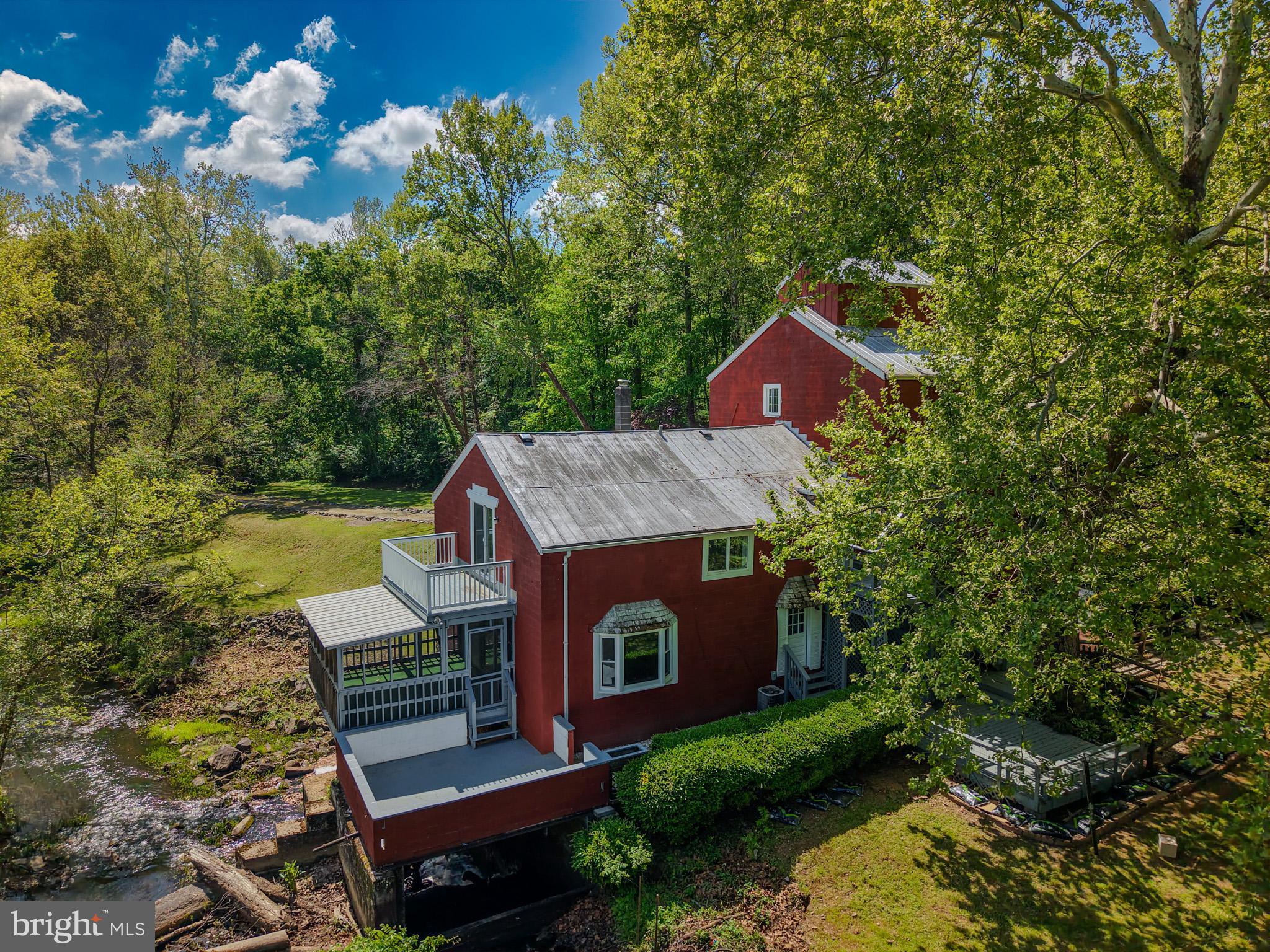 6908 South Roxbury Mill Road Spotsylvania, VA 22551 - Photo 10 of 94