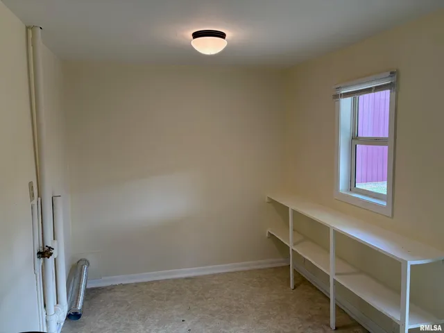 $52,500 | 227 Anna Street, Jacksonville, IL 62650