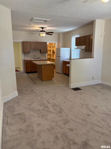 $52,500 | 227 Anna Street, Jacksonville, IL 62650