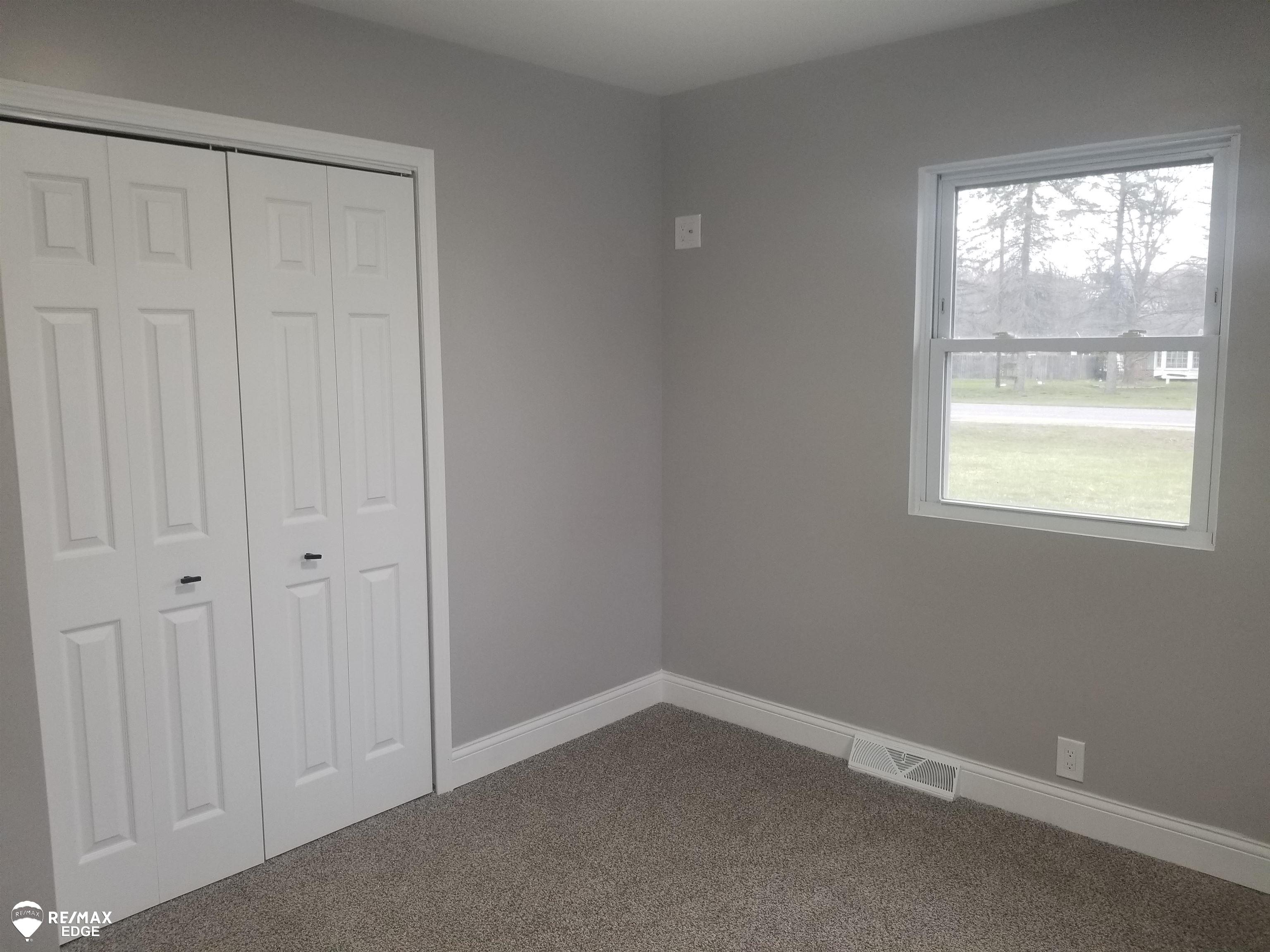 3431 North Belsay Road Flint, MI 48506 - Photo 18 of 22 50137670-b33102d1-5694-4f28-a581-ad07628b82a3.JPG