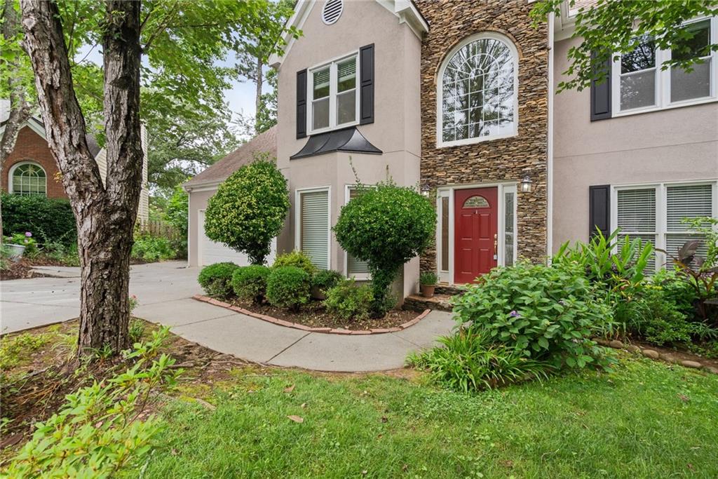 2652 Willow Cove Decatur, GA 30033 - Photo 4 of 36