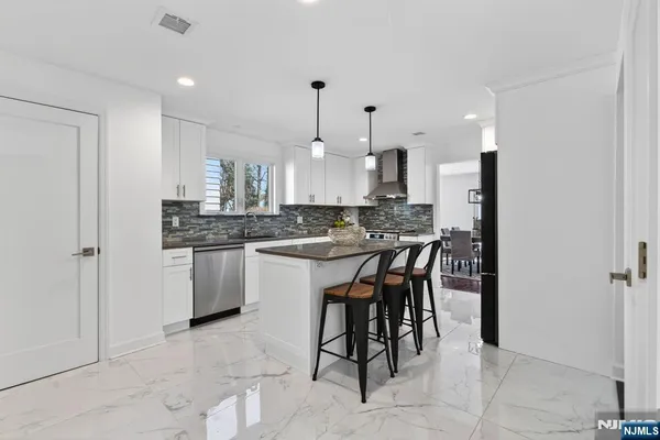 $1,788,000 | 46 Elmwood Place, Short Hills, NJ 07078