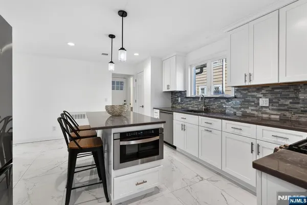 $1,788,000 | 46 Elmwood Place, Short Hills, NJ 07078