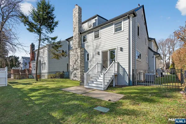 $1,788,000 | 46 Elmwood Place, Short Hills, NJ 07078