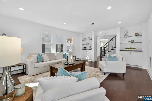 $1,788,000 | 46 Elmwood Place, Short Hills, NJ 07078