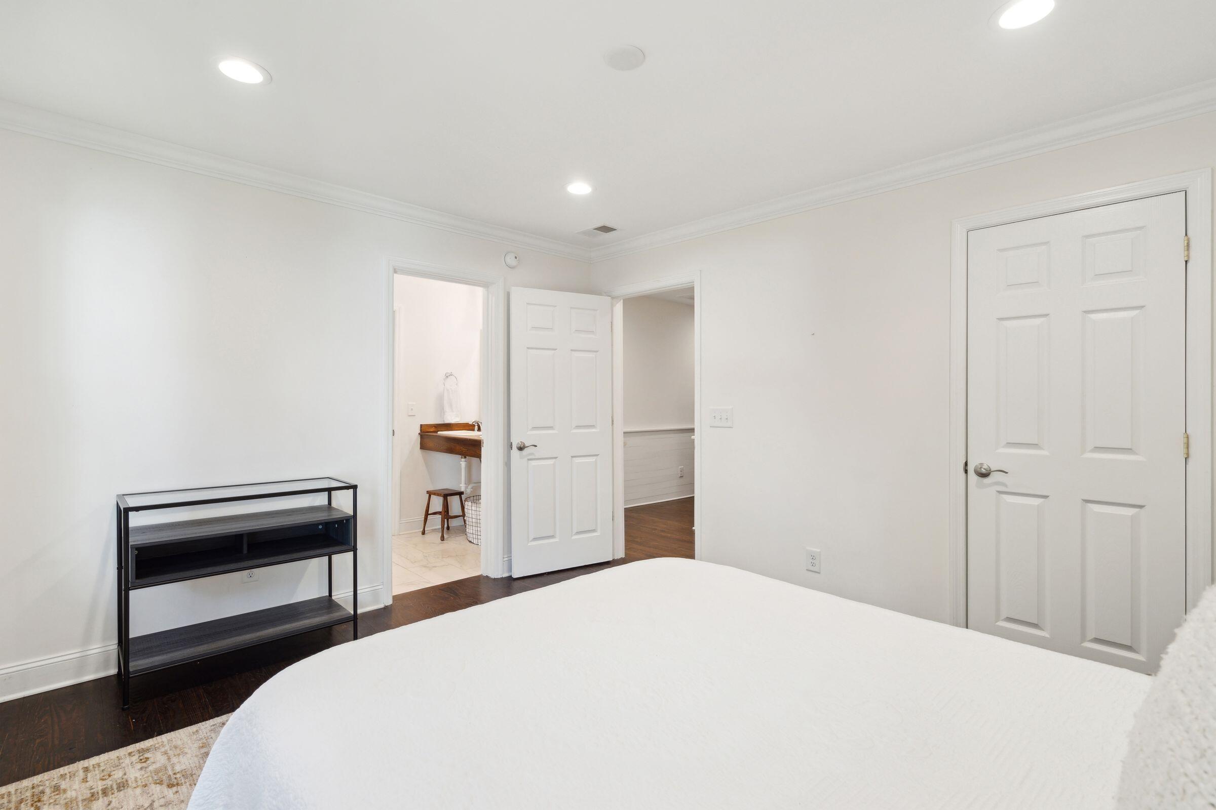 1138 East And West Road Charleston, SC 29412 - Photo 38 of 67 1138E&WRd-KeenEyeMarketing-039