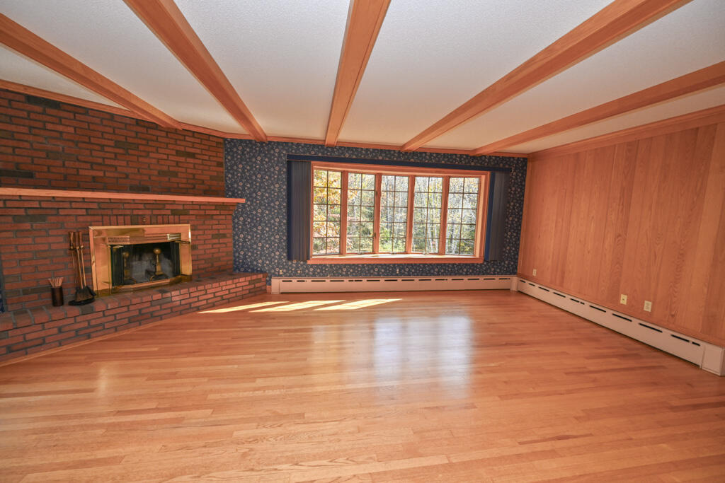 7 Stone Ridge Road Waterville, ME 04901 - Photo 2 of 39 Family Room