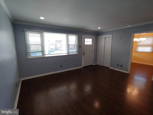 $3,200 | 8 Cornell Avenue, Somerdale, NJ 08083