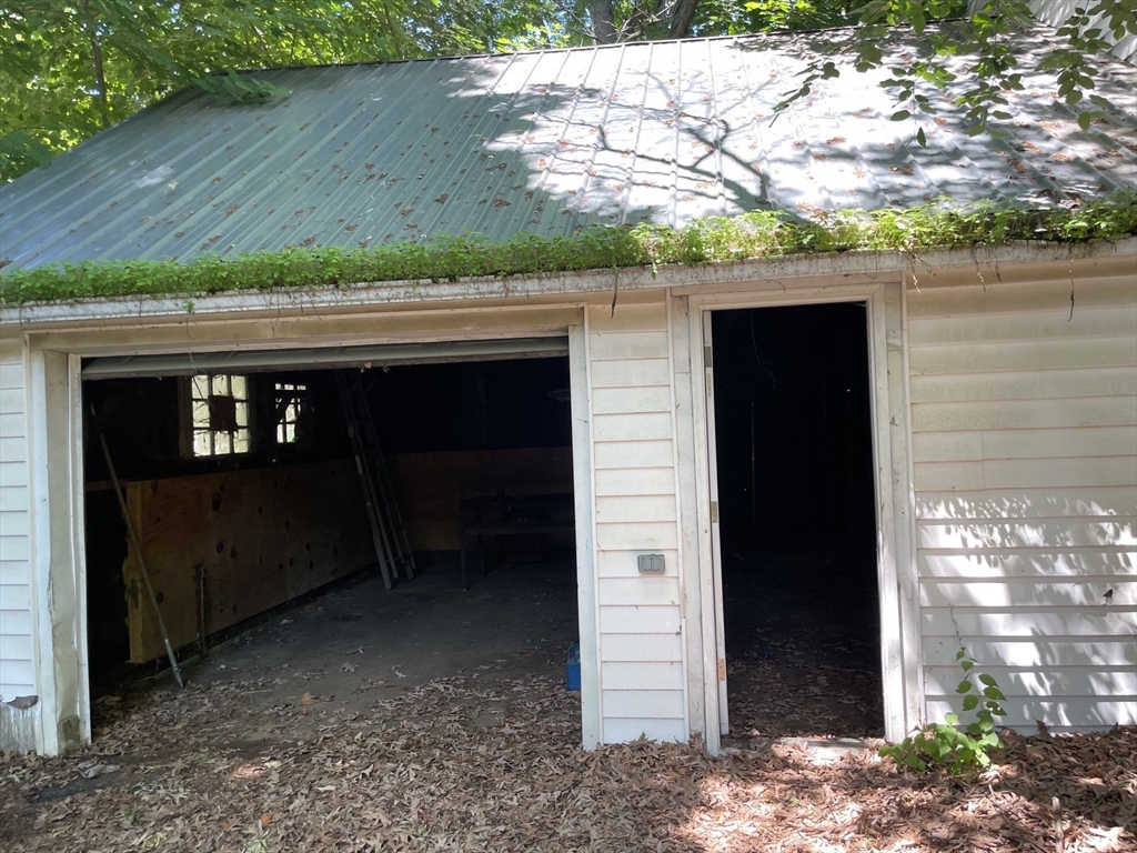 239 River Road South Whately, MA 01373 - Photo 33 of 35
