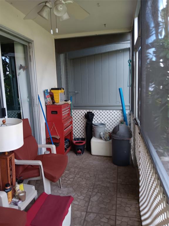 503 Saxony Drive, Unit 503 Delray Beach, FL 33446 - Photo 16 of 21 a living room with furniture