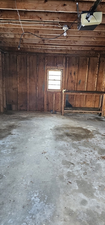 94 Wilton Street Springfield, MA 01109 - Photo 7 of 10