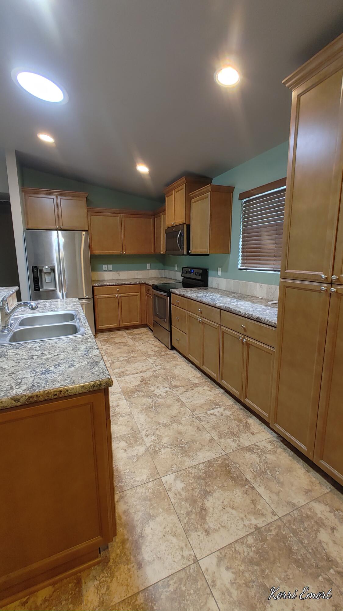 146624 Junos Road Gilchrist, OR 97737 - Photo 11 of 18 Kitchen 1