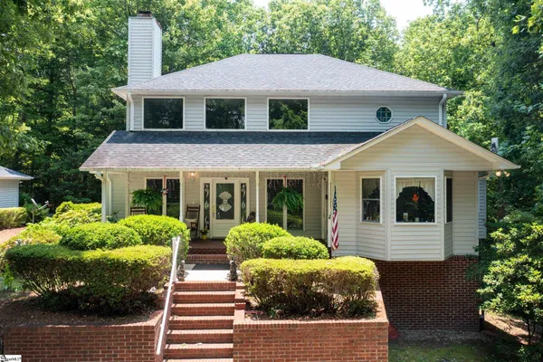 $995,000 | 133 Hiawatha Trail, Pickens, SC 29671