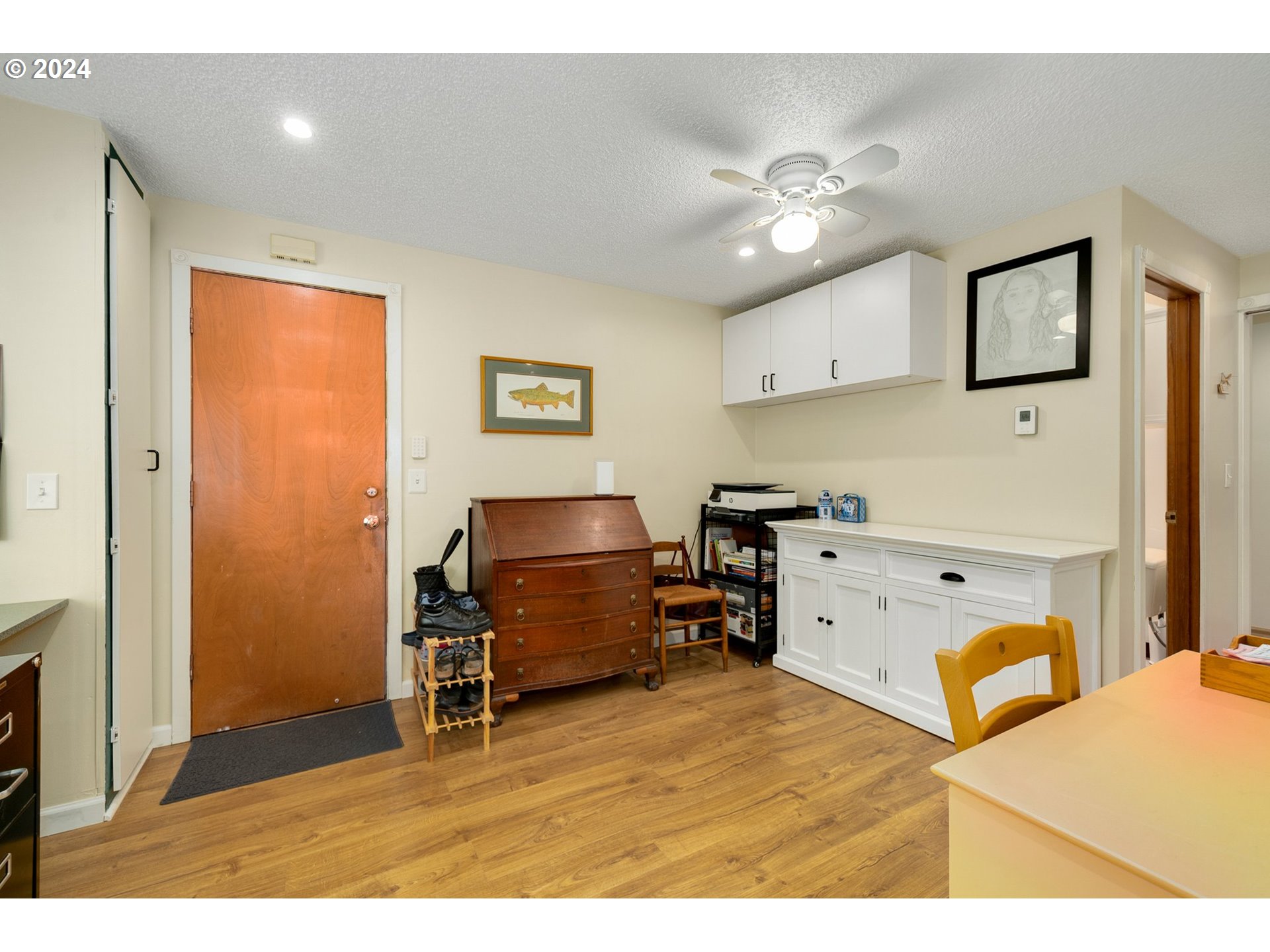 12725 Southwest Rita Drive Beaverton, OR 97005 - Photo 17 of 38 Gallery Image 17