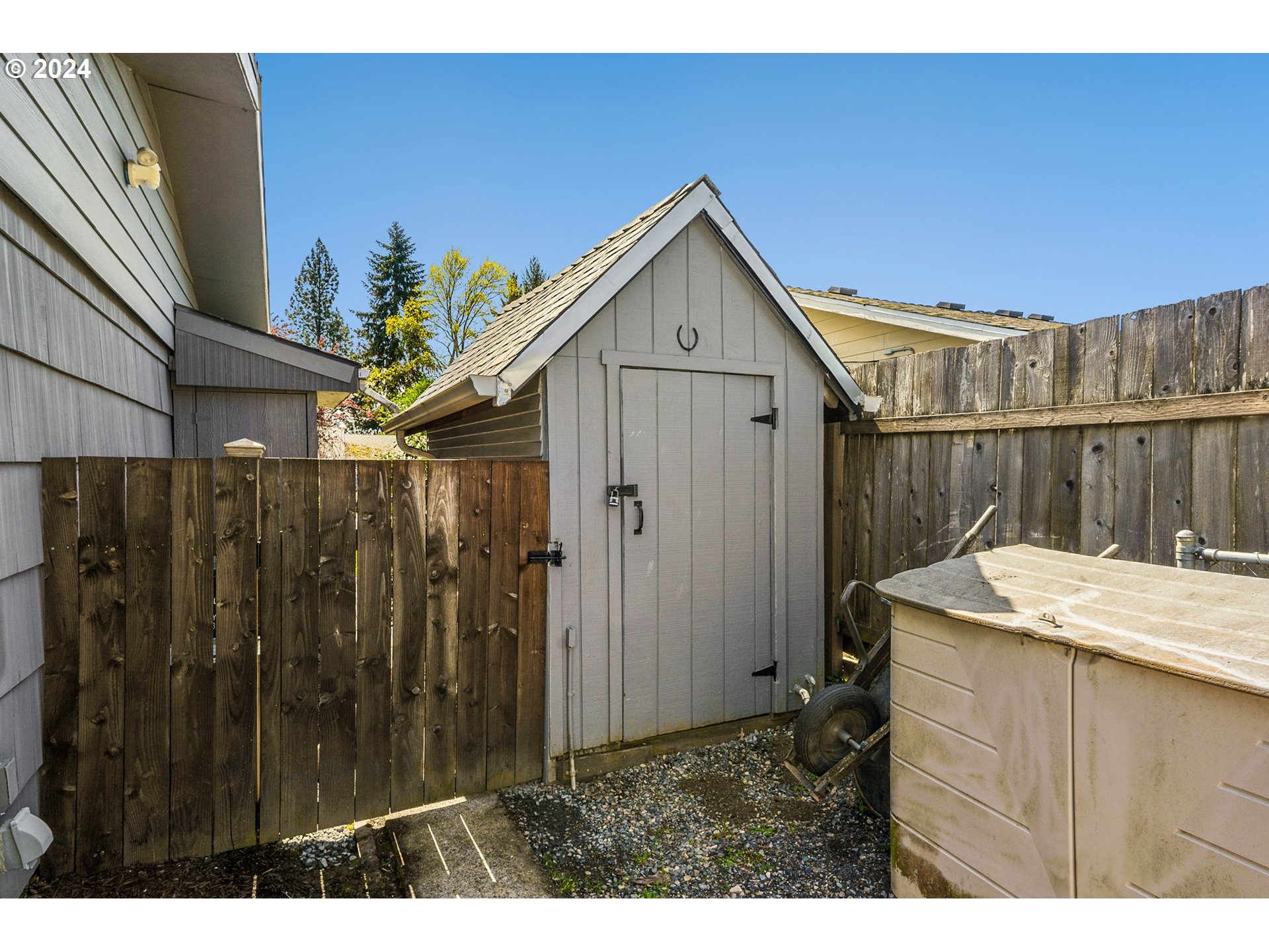 12725 Southwest Rita Drive Beaverton, OR 97005 - Photo 32 of 38 Gallery Image 32