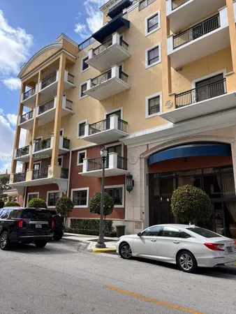 $3,100 | Se Colonnade at Dadeland Condominiums, Miami, FL 33143