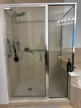 $3,100 | Se Colonnade at Dadeland Condominiums, Miami, FL 33143