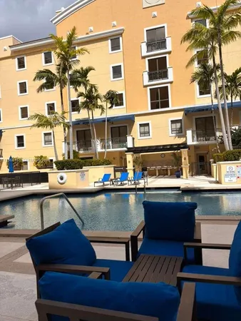 $3,100 | Se Colonnade at Dadeland Condominiums, Miami, FL 33143