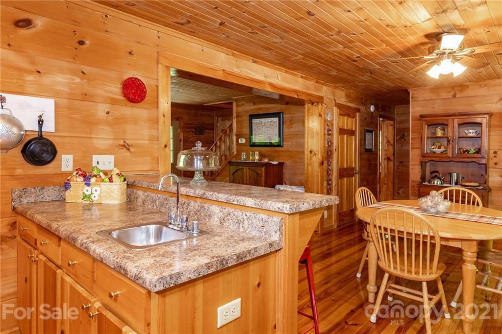 310 Jeffy Passmore Road Brevard, NC 28712 - Photo 15 of 44 Gallery Image 15