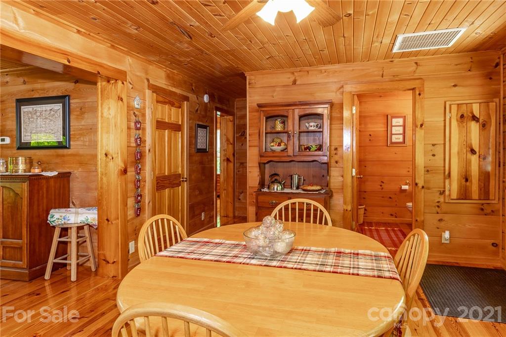 310 Jeffy Passmore Road Brevard, NC 28712 - Photo 16 of 44 Gallery Image 16