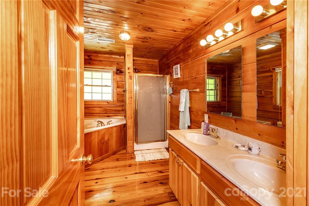 310 Jeffy Passmore Road Brevard, NC 28712 - Photo 23 of 44 Gallery Image 23