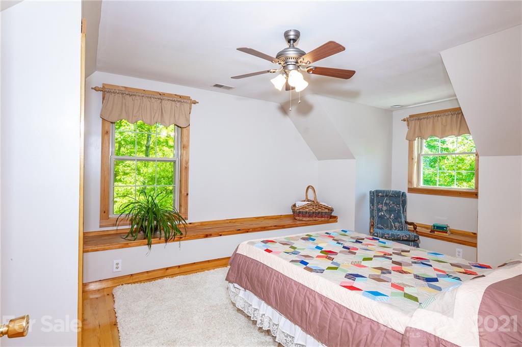 310 Jeffy Passmore Road Brevard, NC 28712 - Photo 28 of 44 Gallery Image 28